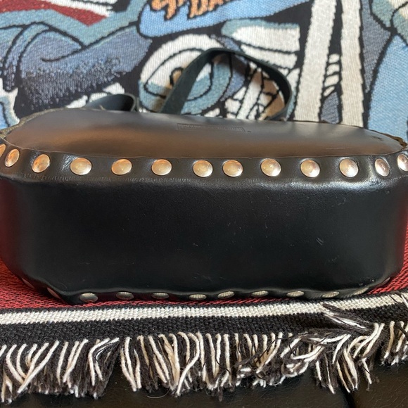 Harley-Davidson Black Women’s Bag with Iconic Design - Picture 3 of 4